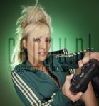 08-09-2005 Isabelle Brinkman at studio in Amsterdam, September 08, 2005.

[keywords]Posed, Headshot, Remote Control[/keywords]